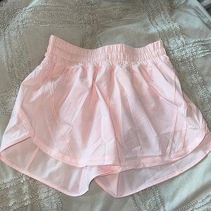 Lululemon Track That Mid-Rise Lined Short 5"